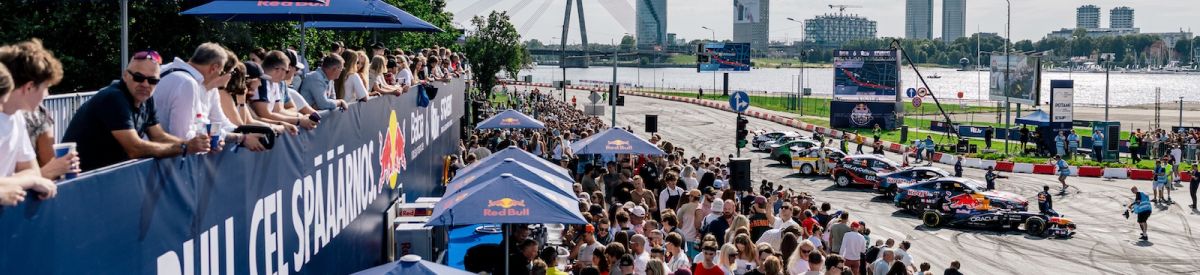 7_Red_Bull_Showrun_LV_1200